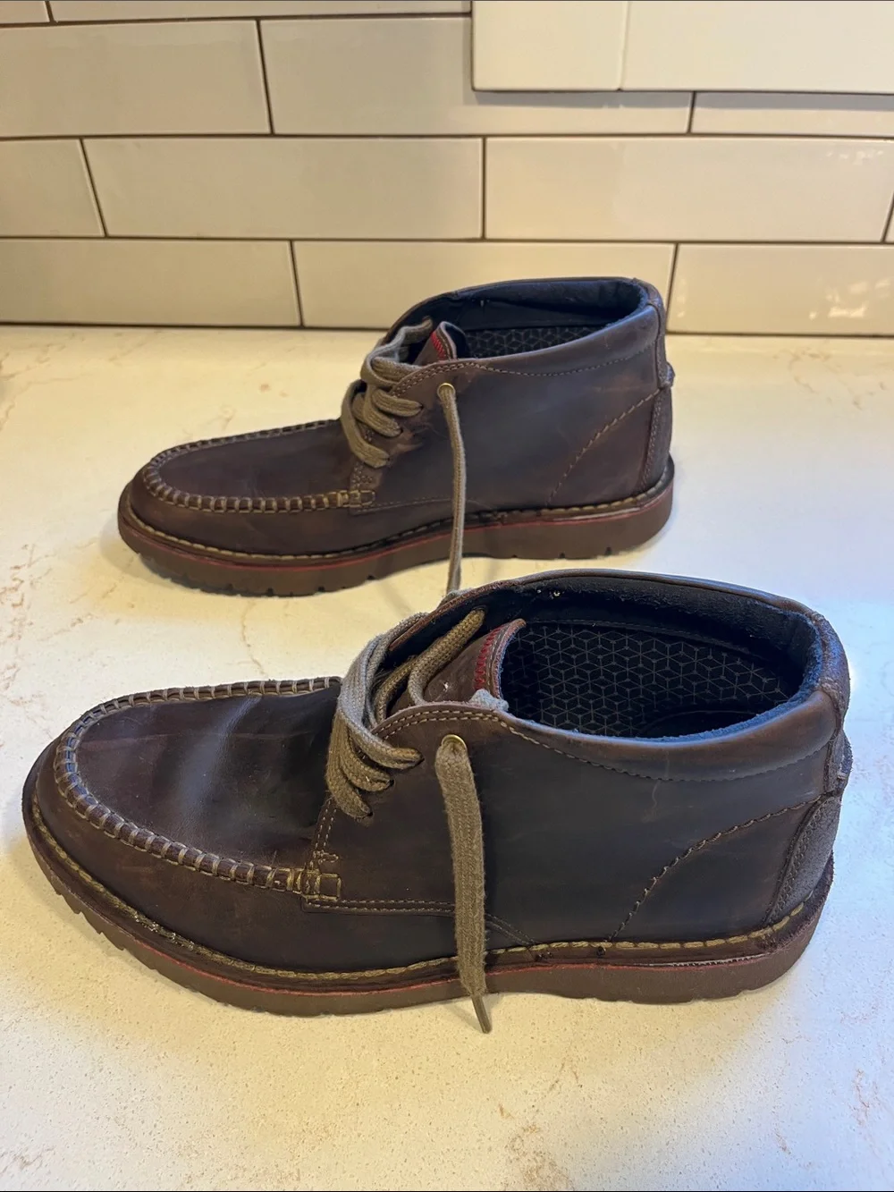 Clarks Men's Brown Leather Lace-Up Boots with Red Trim
